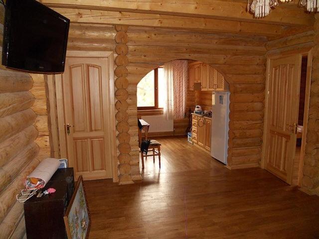 Privatna Sadiba Chalet Oryavchyk Exterior foto